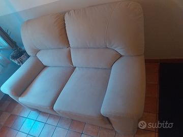 divano 2 posti 