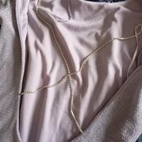 Vestito corto scollato con brillantini