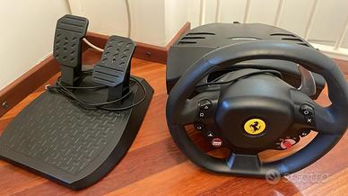 Volante + pedaliera Thrustmaster Ferrari- PS5 / PS