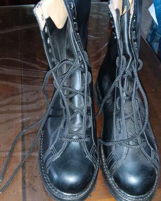 ANFIBI MILITARI NUOVI MAI INDOSSATI   N. 44 UNISEX