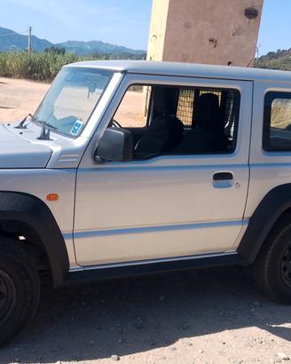Suzuki Jimny 2022