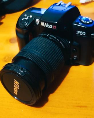 Reflex Nikon F60 AF 28-80 + Custodia Samsonite