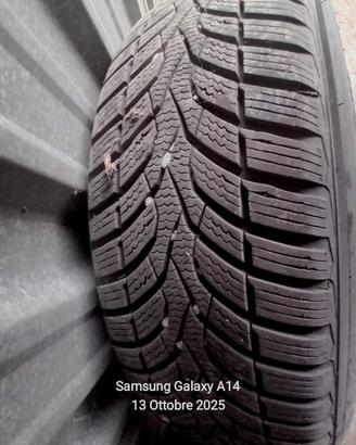 Gomme macchina