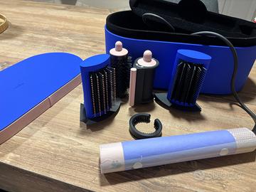 Dyson airwrap