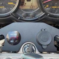 Ripiano per manubrio DL 650 con presa e voltmetro