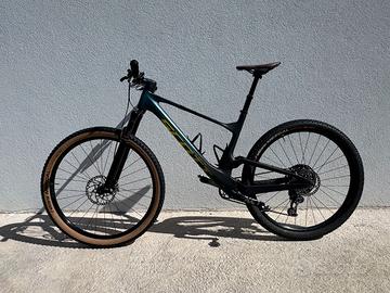 SCOTT SPARK WORLD CUP L