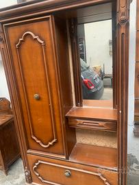 Mobile attaccapanni con spe. Hio