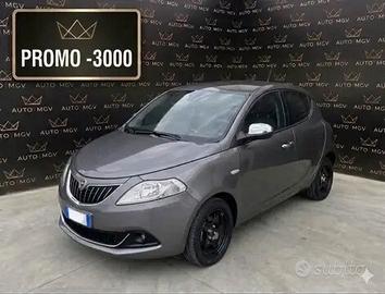 Lancia Ypsilon 1.0 FireFly 5 porte S&S Hybrid Gold