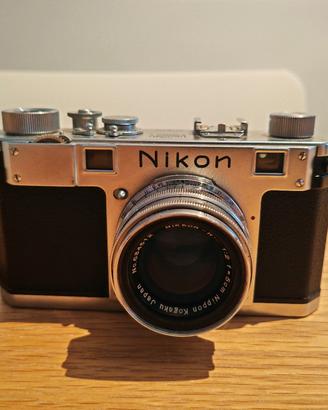 Nikon S con Nikon Nikkor-H 50mm F/2