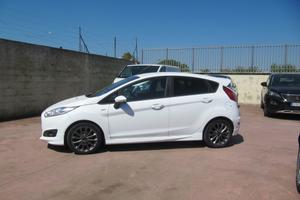 Ford Fiesta 1.5 TDCi 75CV 5 porte ST-Line