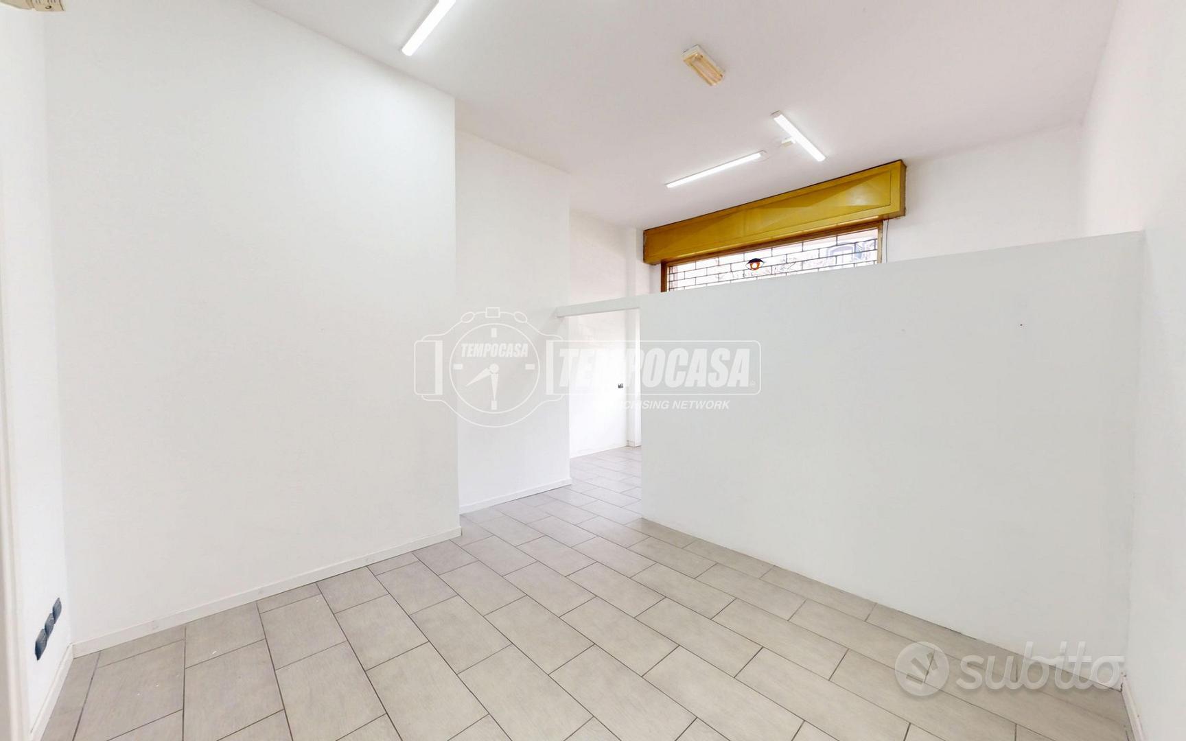 NEGOZIO IN CENTRO - Vista 5