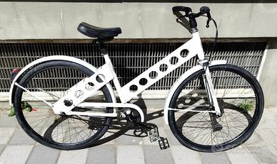 Bici Legnano B83 design vintage anni '80