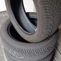 Gomme invernali 235 50 R19