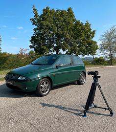 Lancia y elefantino rosso