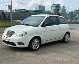 Lancia Ypsilon 1.4 Platinum Ecochic GPL