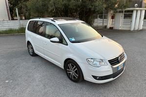 Volkswagen Touran 1.9 TDI 105CV DPF Highline BMT