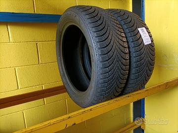 2 Gomme al 80% 205/55/17 MAXXIS Invernali - Cantù