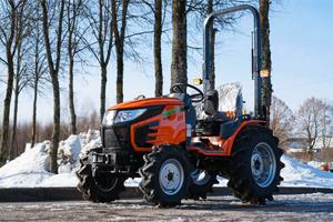 TRATTORE - HINOMOTO / KUBOTA HM 255