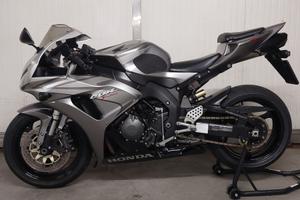 Honda cbr 1000 rr