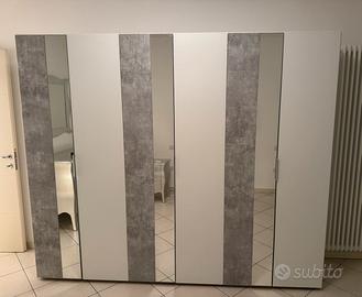 Armadio moderno 6 ante laccate e specchio