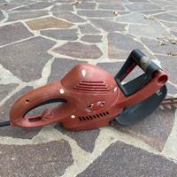 Tagliasiepe elettrico