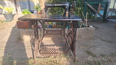 macchina da cucire vintage