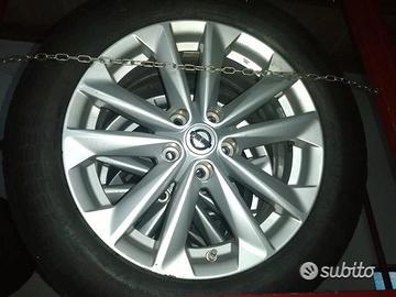 Cerchi In Lega Da 17" Per Nissan Quashqai 2014