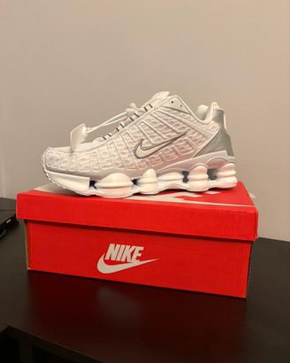 Nike Shox
