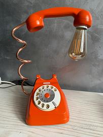 Lampada telefono arancione