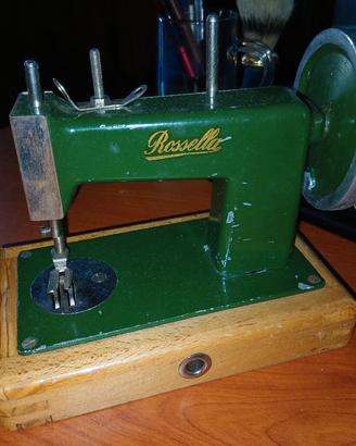 macchina da cucire giocattolo vintage ROSSELLA 