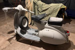 Vespa  Vnb1n vespa 125 anno 62