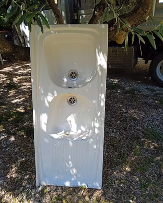 lavandino per esterno in ceramica 