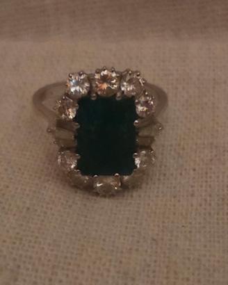 Anello Con Smeraldo E Diamanti Anni 70