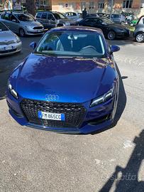 AUDI TT S LINE 180cv