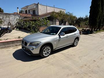 BMW X1 18 Sdrive 2011