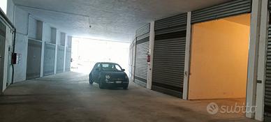 A valenza garage x camper e mrcato