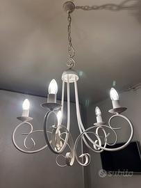Lampadario Shabby Chic bianco