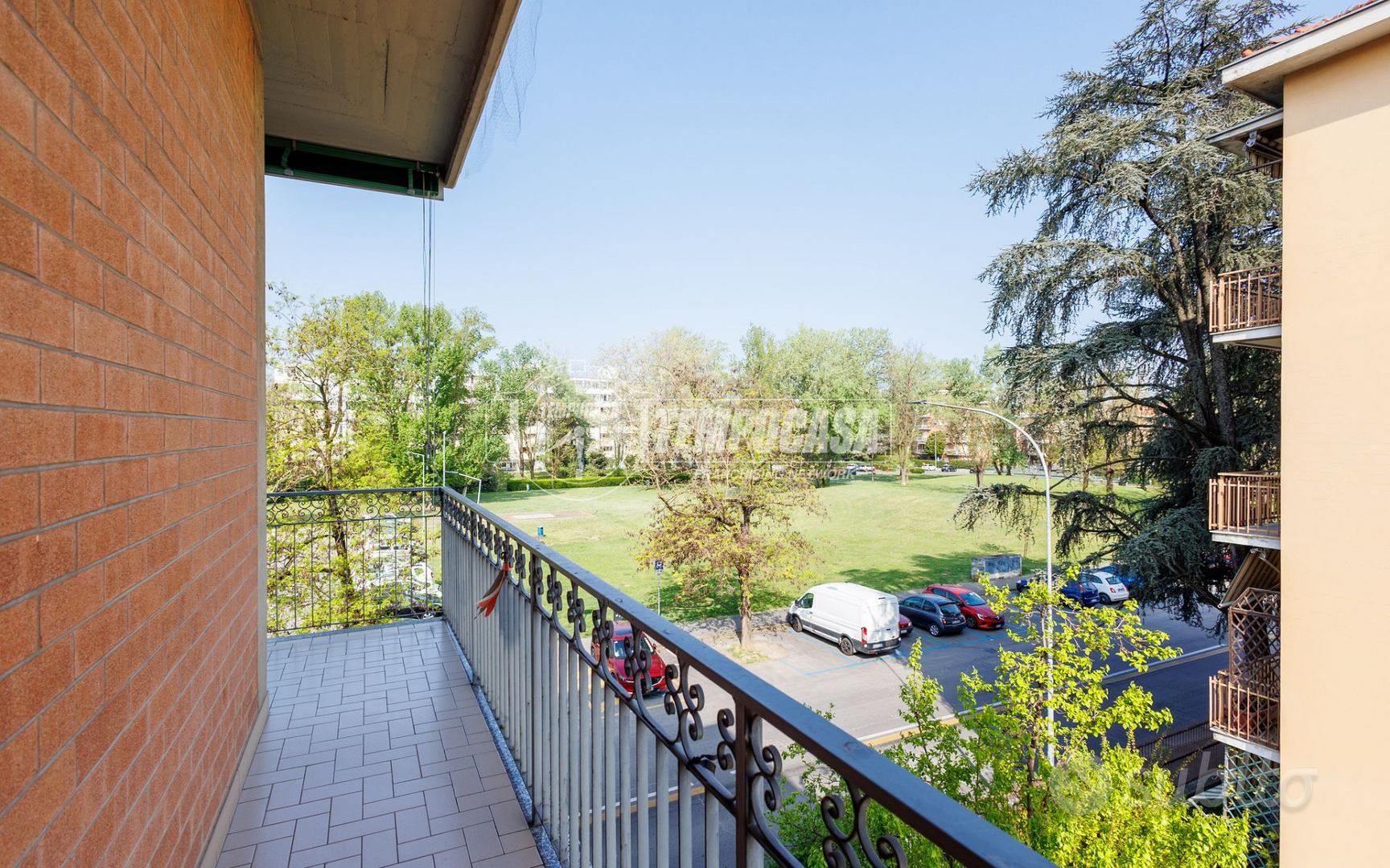 QUADRILOCALE CON GARAGE