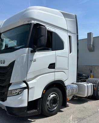 IVECO S-Way AS440S49T/P U19279