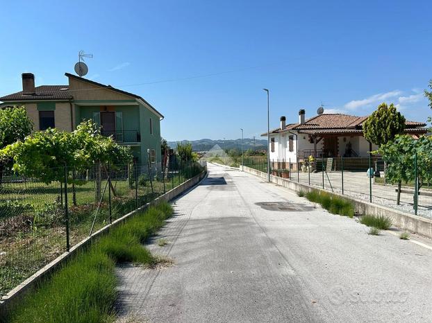 TER. RESIDENZIALE A GUBBIO