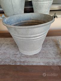 Secchio Zincato h. 23,5, base 19,5 superiore 30,5