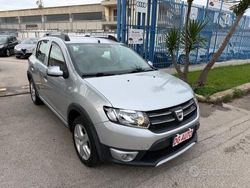 Dacia Sandero Stepway 0.9 benz GPL casa madre 2016
