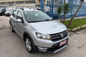 Dacia Sandero Stepway 0.9 benz GPL casa madre 2016