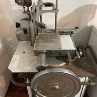 Affettatrice a volano Van Dal, lama 37cm