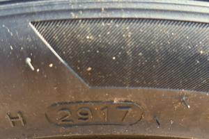 Pneumatici Hankook 225/45 R17-94V M+S