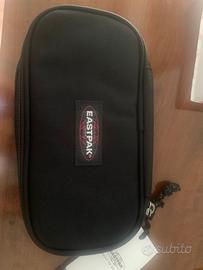 ASTUCCIO EASTPAK OVAL NERO