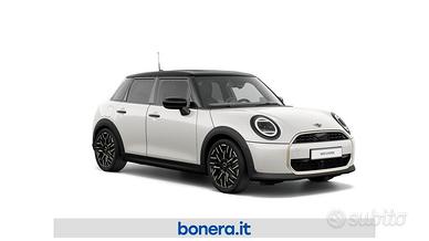 Mini Mini Cooper 5p 1.5 C Favoured auto