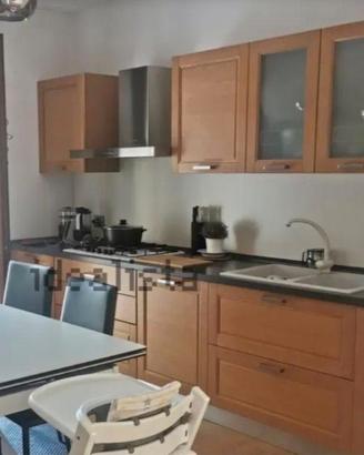 cucina in legno chiaro