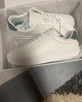 Scarpe  nuove Tommy Hilfinger