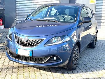 Lancia Ypsilon 1.0 2023 solo 45000km garanzia Lanc